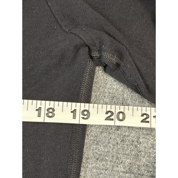 Lululemon Licensed To Train Long Sleeve Black Crewneck Sweater Wicking Stretch. - Picture 6 of 6